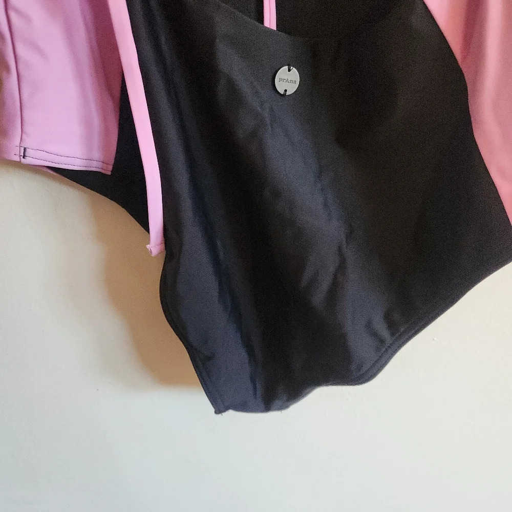 NWOT Prana Colorblock One-Piece Swimsuit Black Gray & Pink Open Low Back Medium - Picture 7 of 10